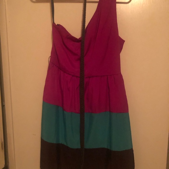 New Dress - Picture 2 of 2